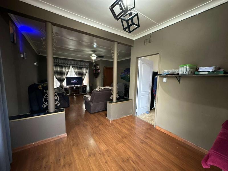 3 Bedroom Property for Sale in Three Rivers Gauteng