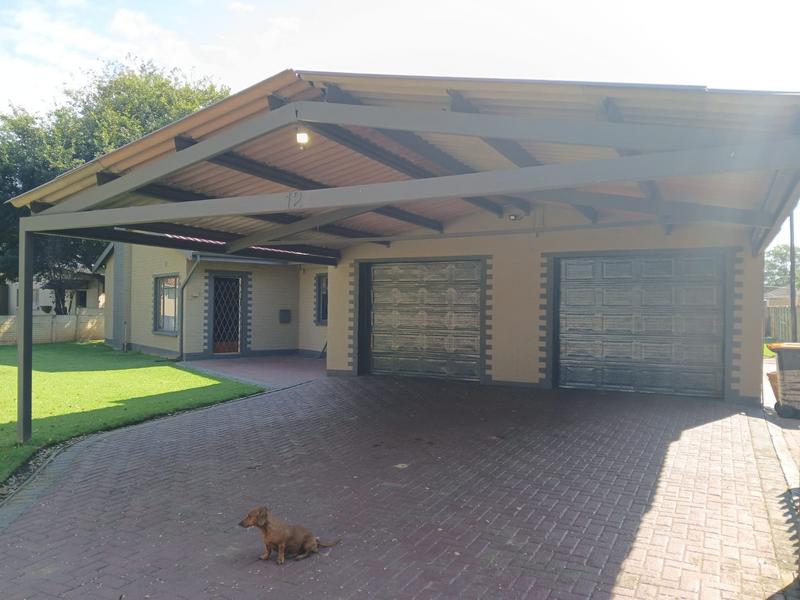 3 Bedroom Property for Sale in Three Rivers Gauteng
