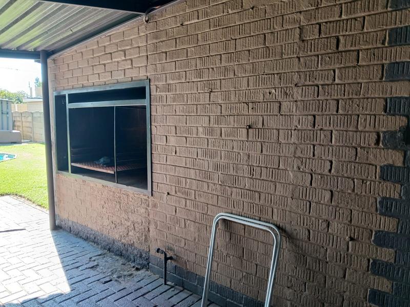 3 Bedroom Property for Sale in Three Rivers Gauteng