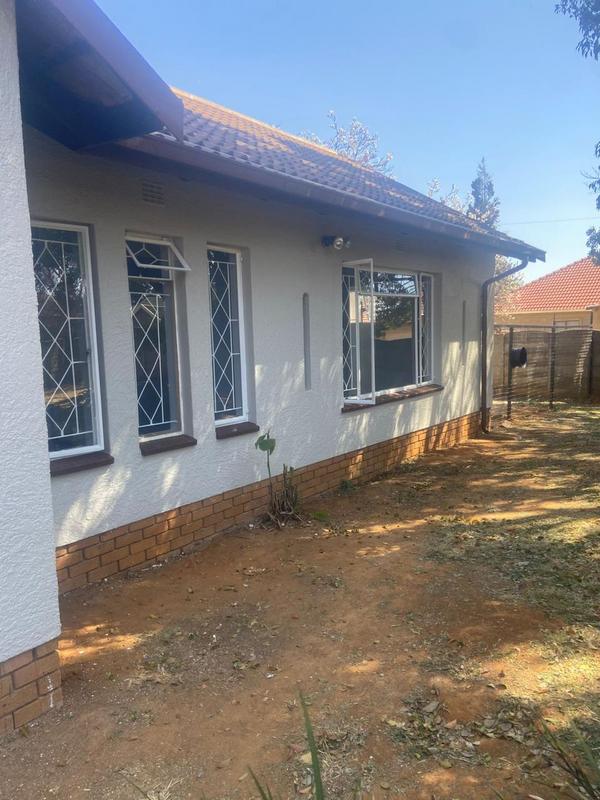 3 Bedroom Property for Sale in Groeneweide Gauteng