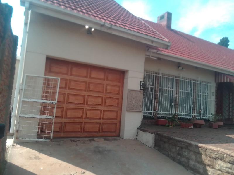 4 Bedroom Property for Sale in Castleview Gauteng
