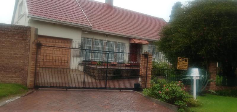 4 Bedroom Property for Sale in Castleview Gauteng
