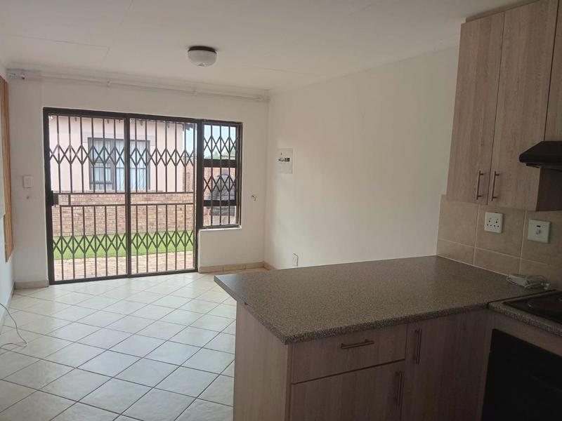 To Let 3 Bedroom Property for Rent in Chantelle Gauteng