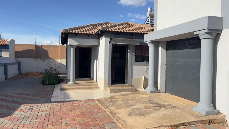 To Let 3 Bedroom Property for Rent in The Orchards Gauteng