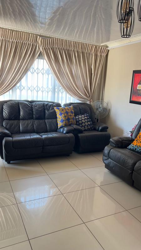 To Let 3 Bedroom Property for Rent in The Orchards Gauteng