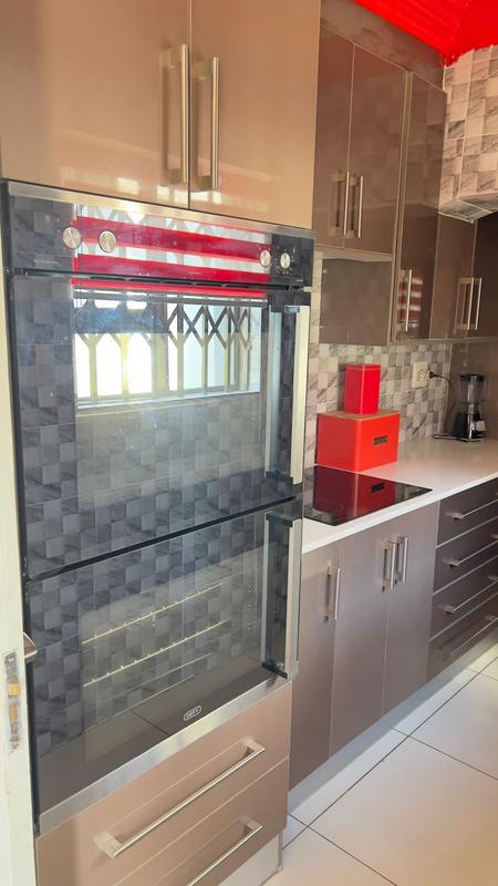 To Let 3 Bedroom Property for Rent in The Orchards Gauteng