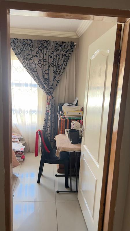 To Let 3 Bedroom Property for Rent in The Orchards Gauteng