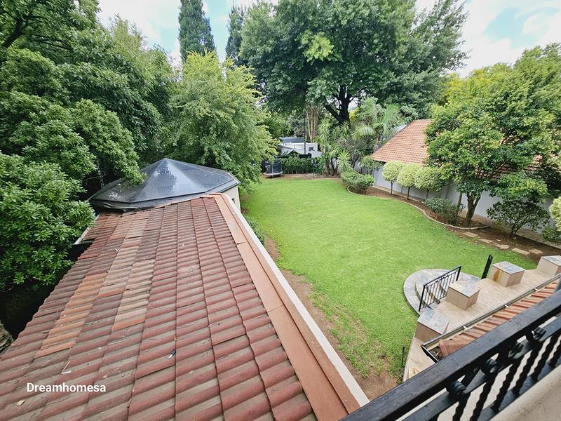 To Let 5 Bedroom Property for Rent in Houghton Estate Gauteng