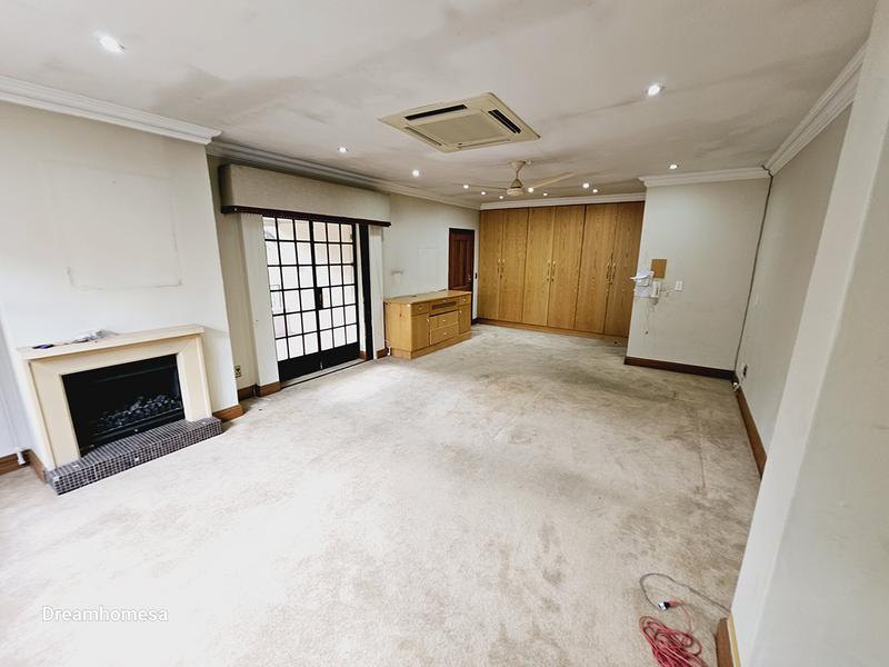 To Let 5 Bedroom Property for Rent in Houghton Estate Gauteng