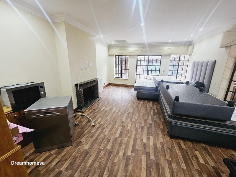 To Let 5 Bedroom Property for Rent in Houghton Estate Gauteng