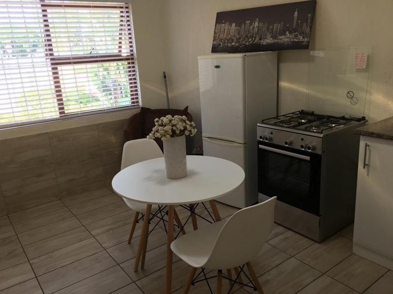 To Let 1 Bedroom Property for Rent in Paulshof Gauteng