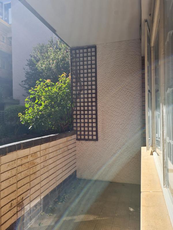To Let 2 Bedroom Property for Rent in Rosebank Gauteng