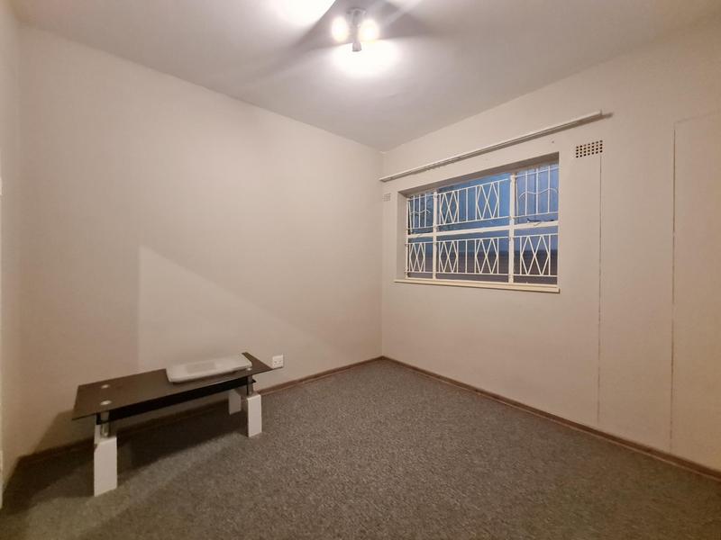 To Let 2 Bedroom Property for Rent in Rosebank Gauteng