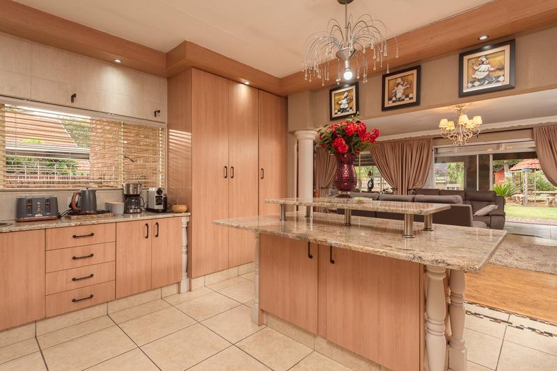 4 Bedroom Property for Sale in Brackenhurst Gauteng