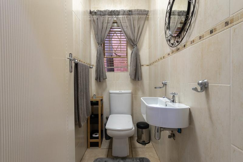 4 Bedroom Property for Sale in Brackenhurst Gauteng