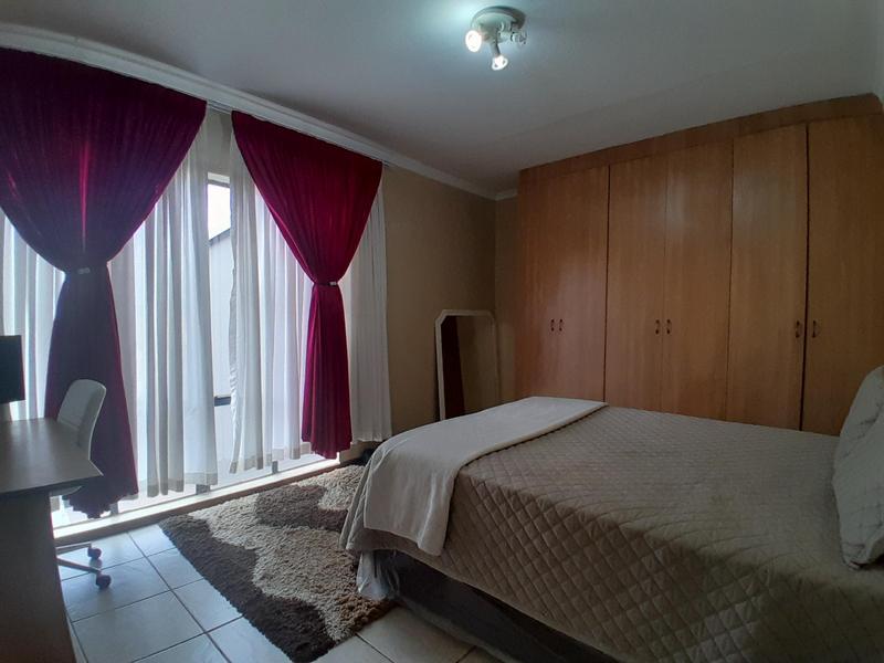 To Let 3 Bedroom Property for Rent in Eldo Lakes Estate Gauteng