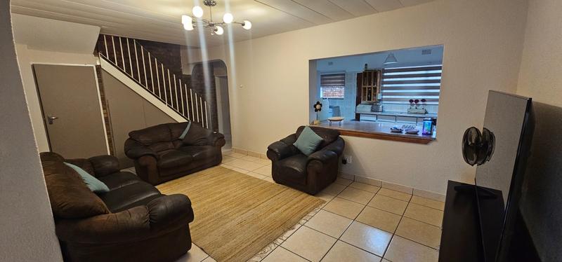 3 Bedroom Property for Sale in Petersfield Gauteng