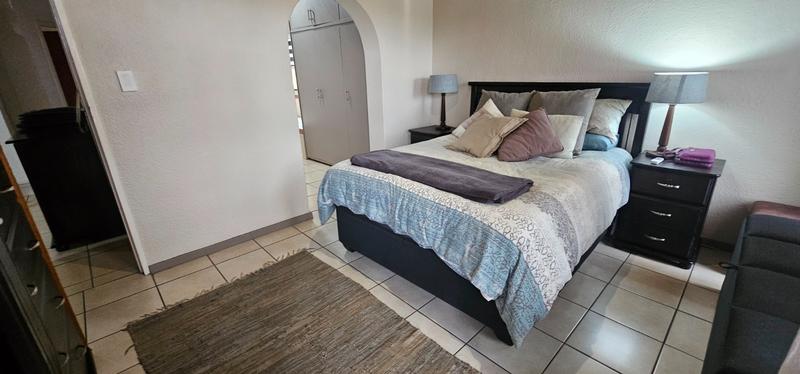 3 Bedroom Property for Sale in Petersfield Gauteng