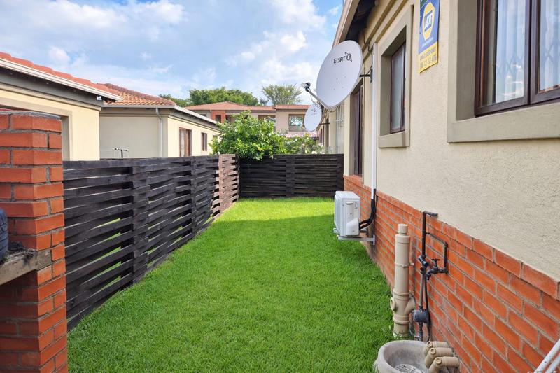 3 Bedroom Property for Sale in Noordwyk Gauteng