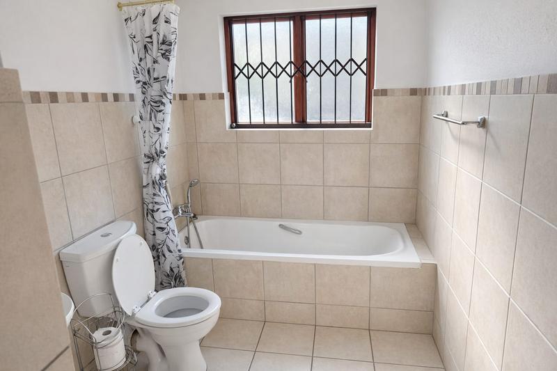 3 Bedroom Property for Sale in Noordwyk Gauteng