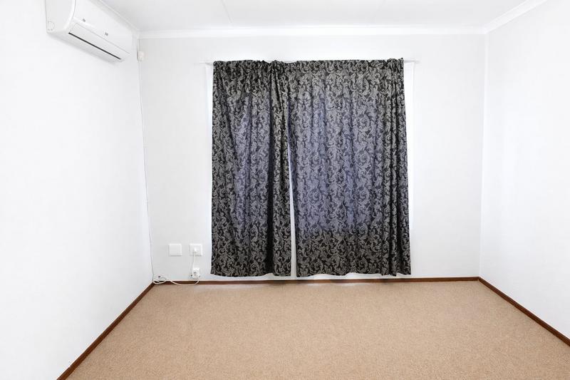 3 Bedroom Property for Sale in Noordwyk Gauteng