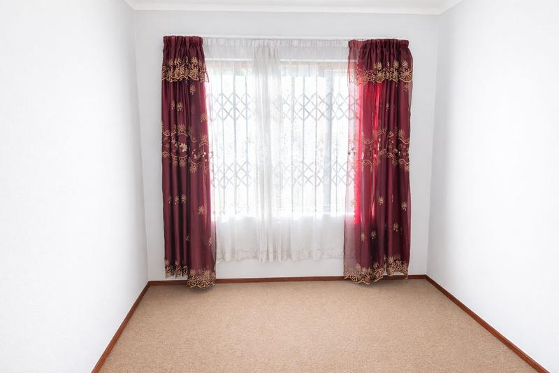 3 Bedroom Property for Sale in Noordwyk Gauteng