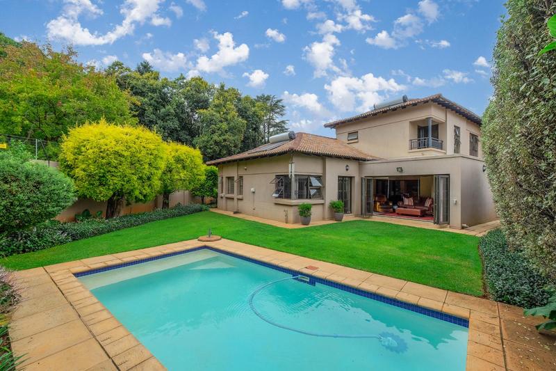 4 Bedroom Property for Sale in Northcliff Gauteng