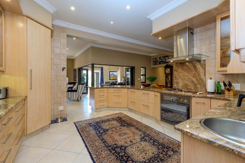 4 Bedroom Property for Sale in Northcliff Gauteng