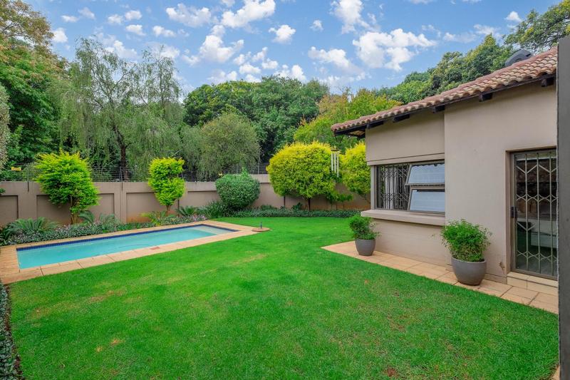 4 Bedroom Property for Sale in Northcliff Gauteng