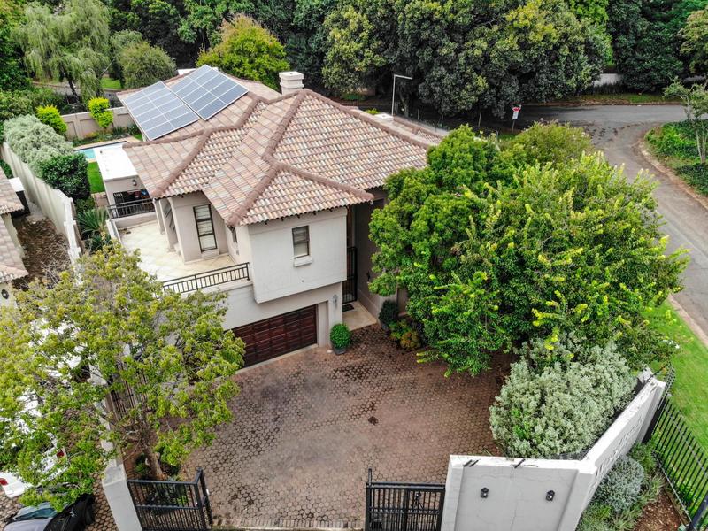 4 Bedroom Property for Sale in Northcliff Gauteng