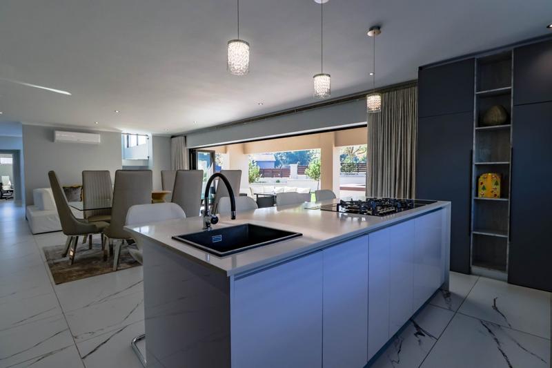 To Let 5 Bedroom Property for Rent in Copperleaf Estate Gauteng