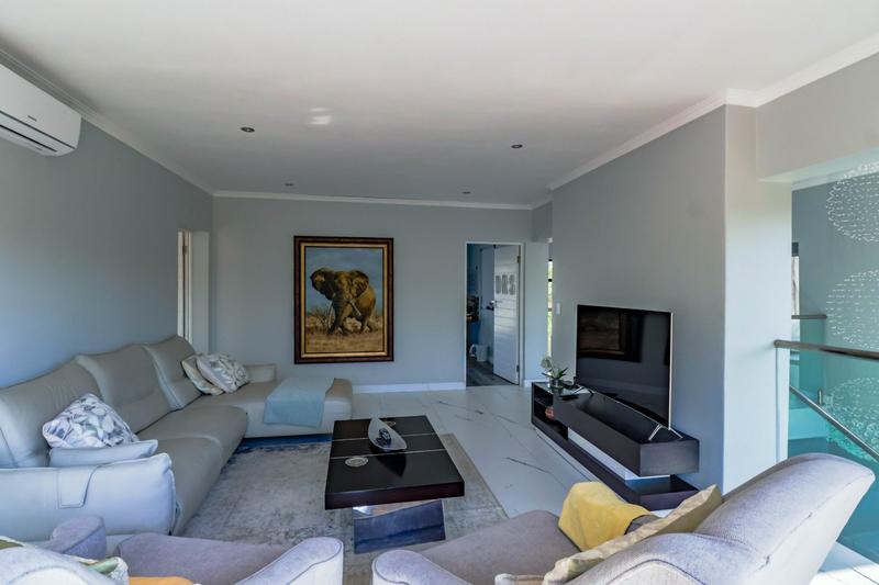 To Let 5 Bedroom Property for Rent in Copperleaf Estate Gauteng