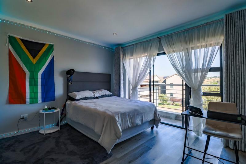 To Let 5 Bedroom Property for Rent in Copperleaf Estate Gauteng