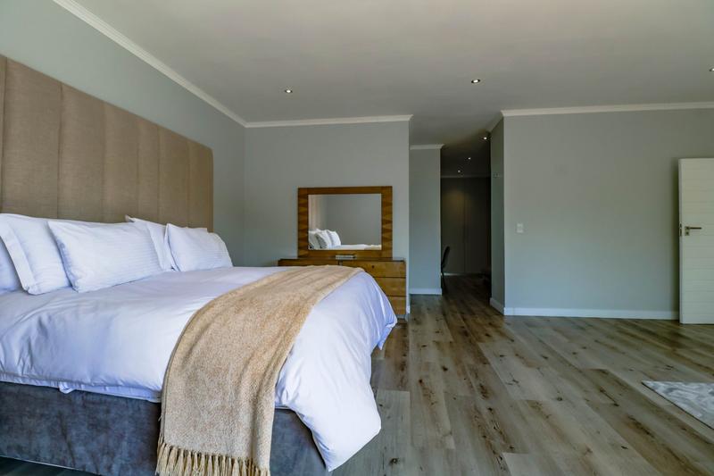 To Let 5 Bedroom Property for Rent in Copperleaf Estate Gauteng