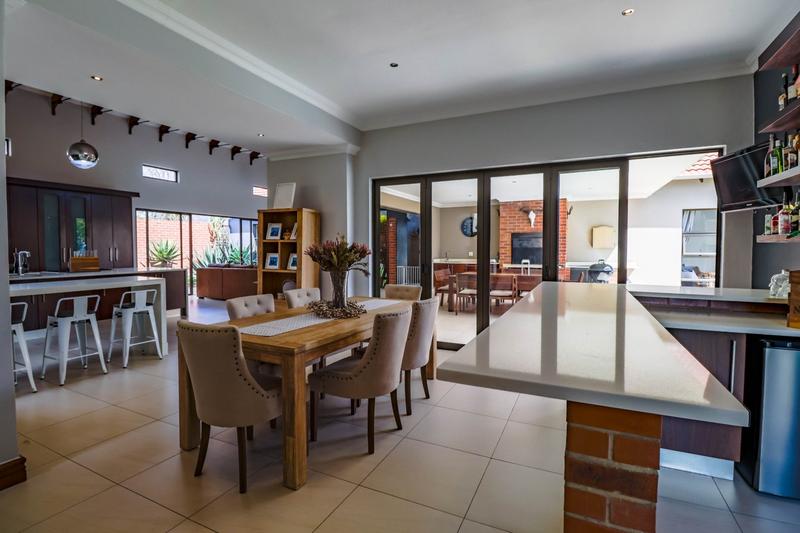 4 Bedroom Property for Sale in Copperleaf Estate Gauteng
