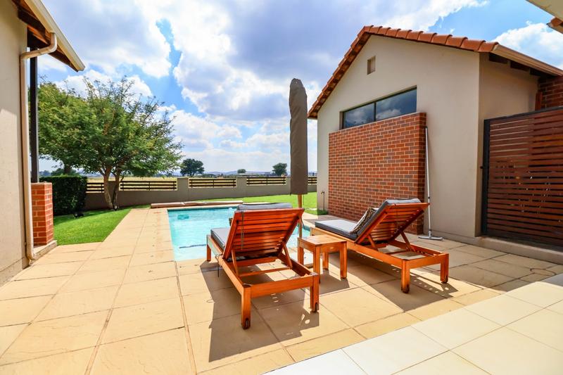 4 Bedroom Property for Sale in Copperleaf Estate Gauteng