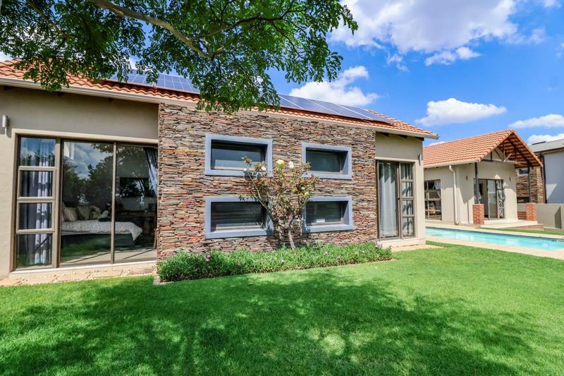 4 Bedroom Property for Sale in Copperleaf Estate Gauteng