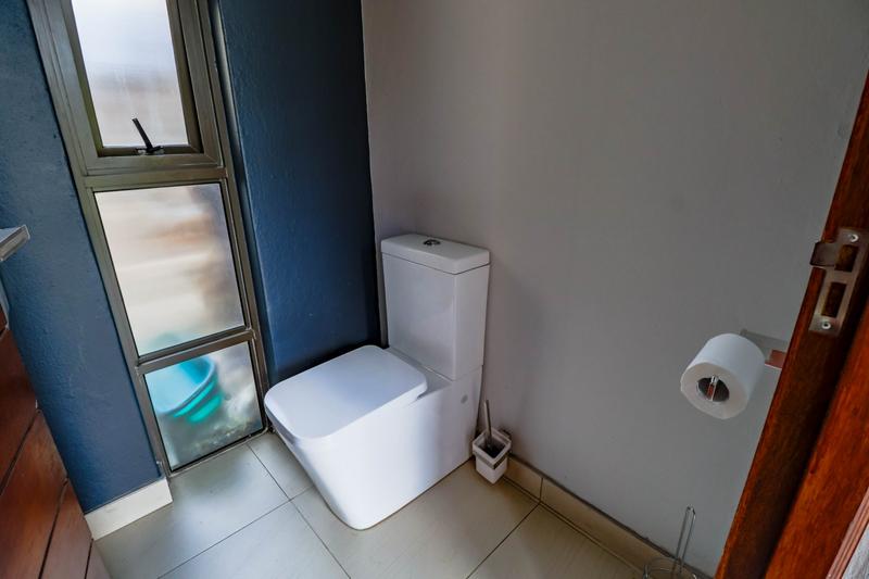 4 Bedroom Property for Sale in Copperleaf Estate Gauteng