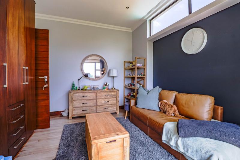 4 Bedroom Property for Sale in Copperleaf Estate Gauteng