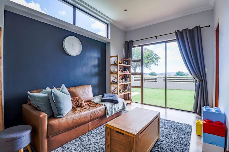 4 Bedroom Property for Sale in Copperleaf Estate Gauteng