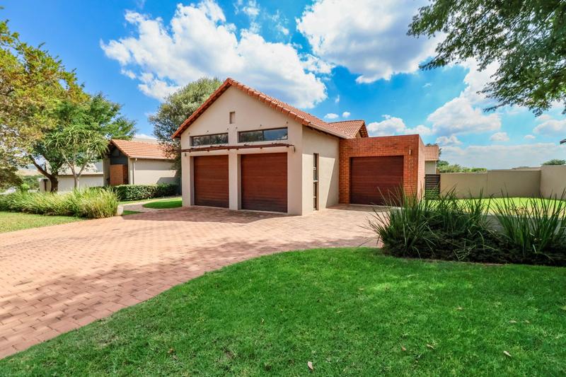4 Bedroom Property for Sale in Copperleaf Estate Gauteng