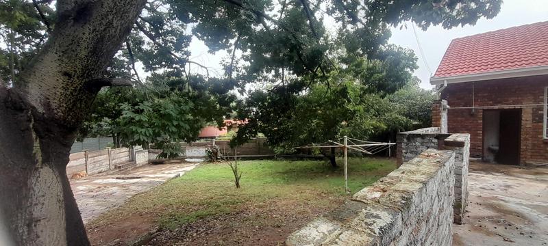 4 Bedroom Property for Sale in Rooihuiskraal Gauteng