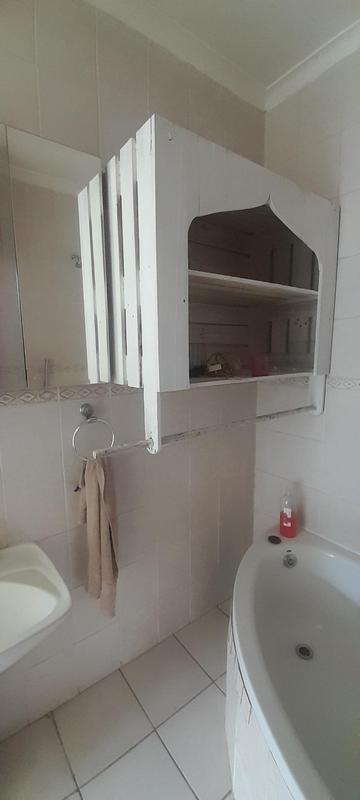 4 Bedroom Property for Sale in Rooihuiskraal Gauteng