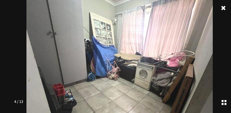 2 Bedroom Property for Sale in Rooihuiskraal North Gauteng