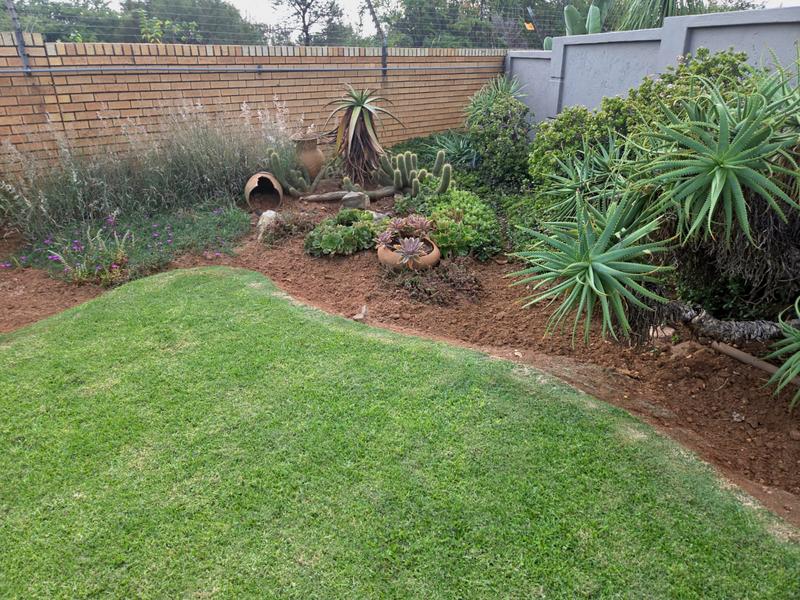 3 Bedroom Property for Sale in Amberfield Gauteng