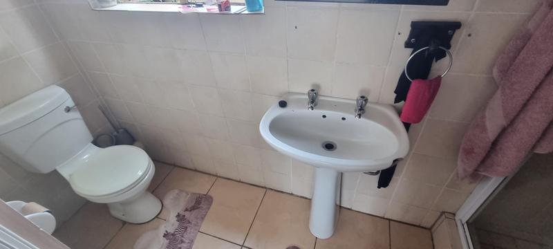 3 Bedroom Property for Sale in Heuwelsig Estate Gauteng