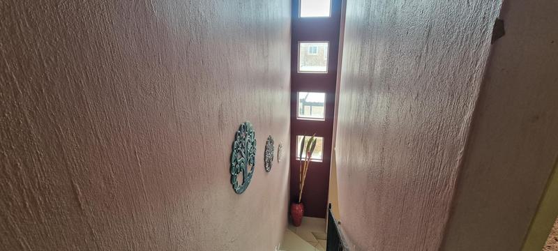 3 Bedroom Property for Sale in Heuwelsig Estate Gauteng