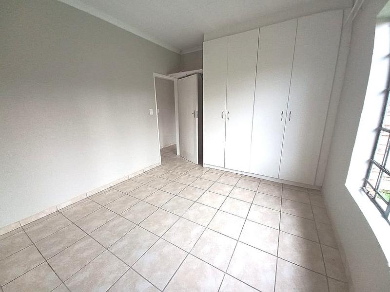 2 Bedroom Property for Sale in Kookrus Gauteng