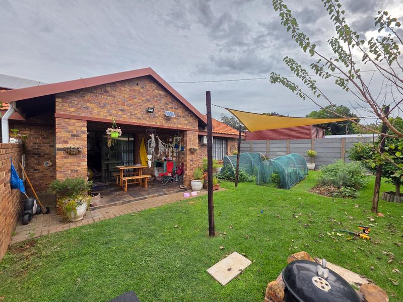 3 Bedroom Property for Sale in Meyerton Central Gauteng