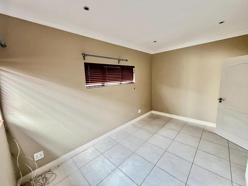 To Let 4 Bedroom Property for Rent in Montana Gauteng